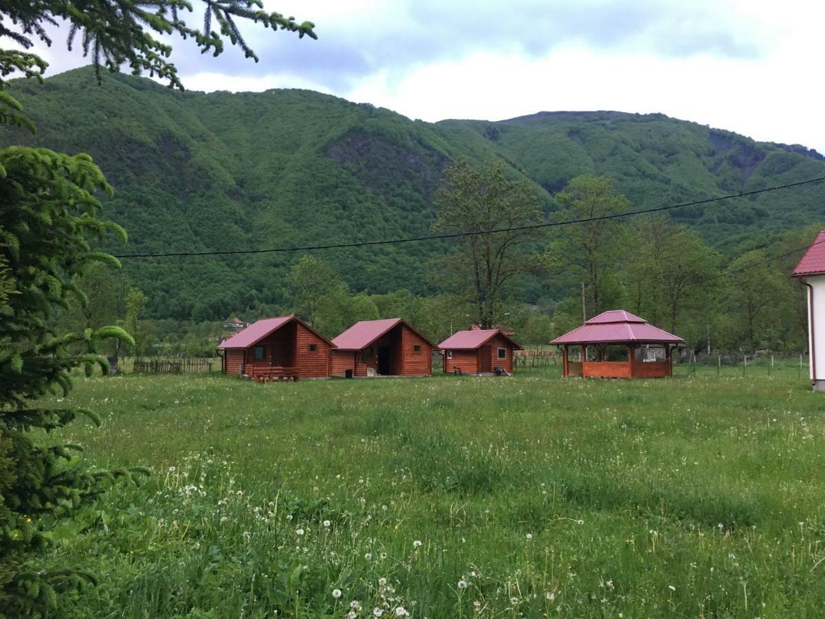 Bungalows-Oaza Vuthaj 外观 照片